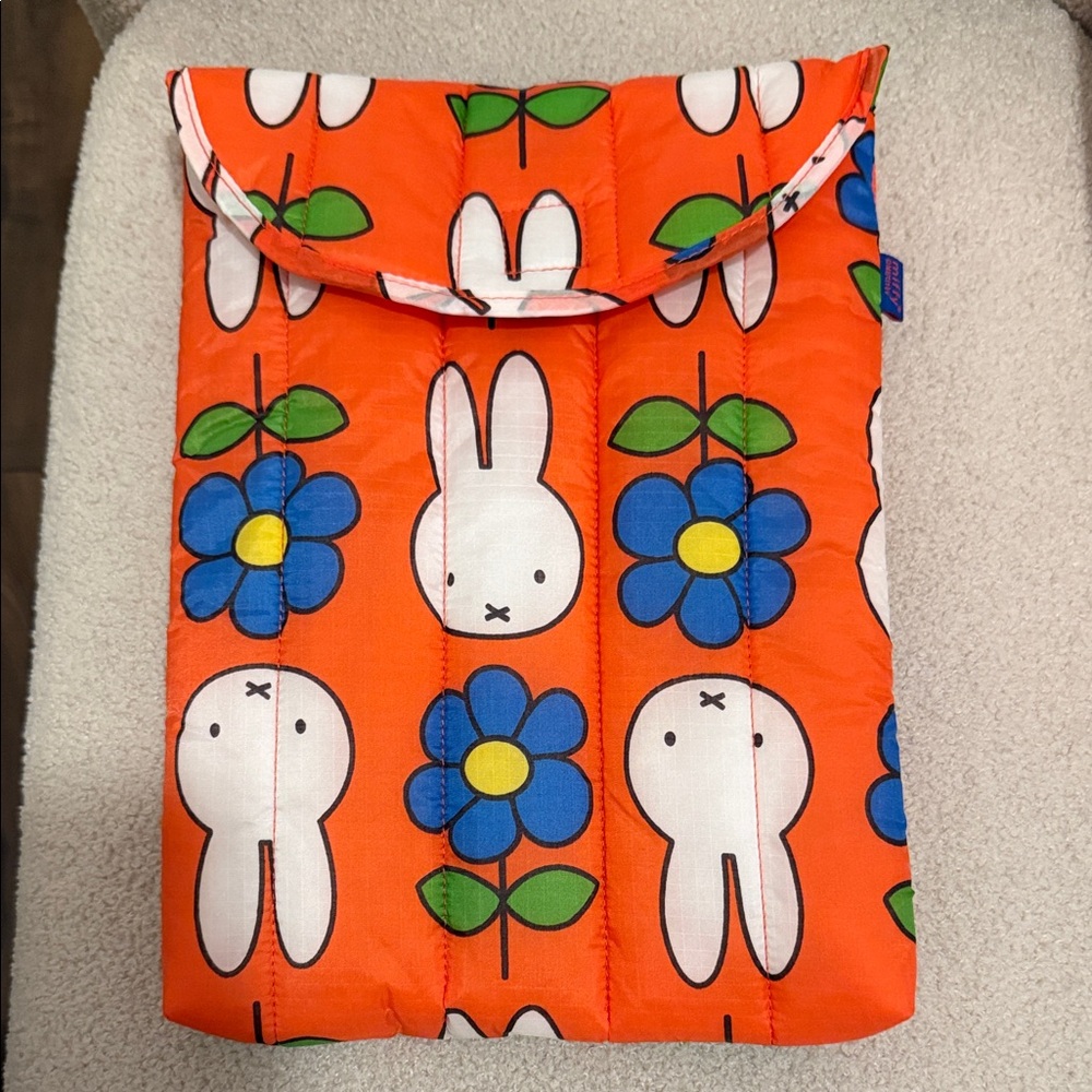 Miffy Baggu Laptop Sleeve